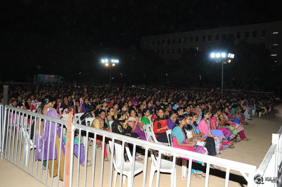 Kumari-21-F-Movie-Platinum-Disc-Function